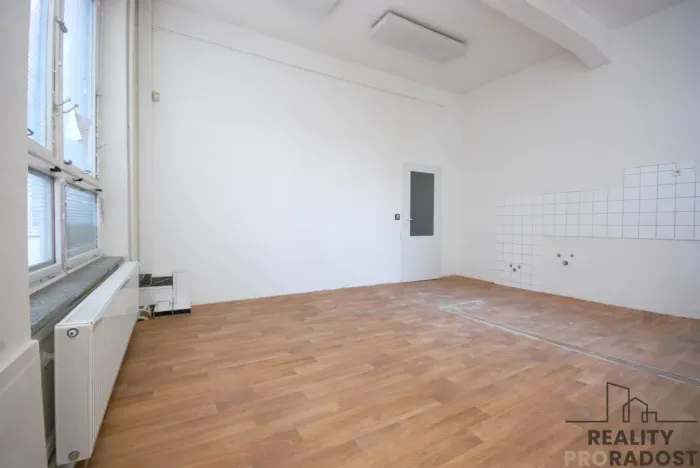 Pronájem obchodního prostoru, Brno, Lidická, 150 m2