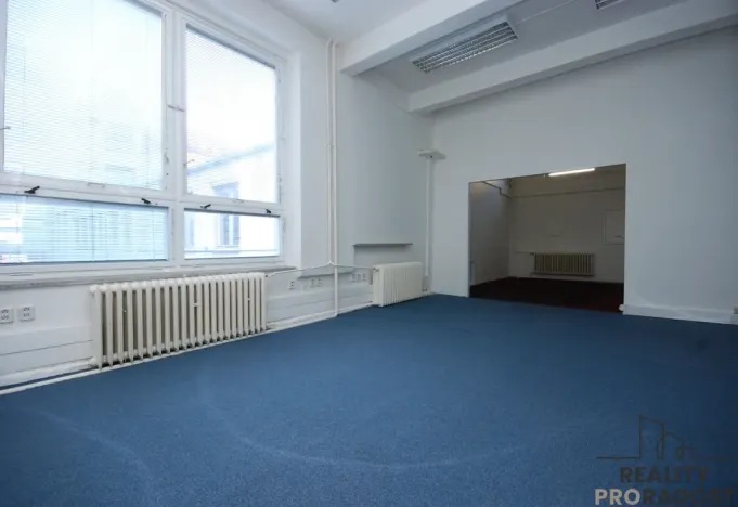 Pronájem obchodního prostoru, Brno, Lidická, 150 m2