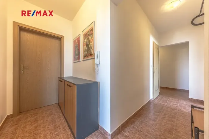 Prodej bytu 4+kk, Praha - Čakovice, Ke stadionu, 82 m2