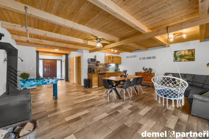 Prodej apartmánu, Mikulovice, Na Bukovci, 205 m2