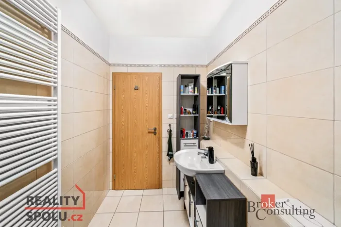 Prodej bytu 3+kk, Praha - Holešovice, Varhulíkové, 78 m2