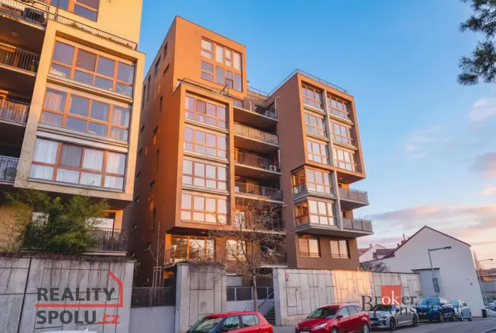 Prodej bytu 3+kk, Praha - Holešovice, Varhulíkové, 78 m2