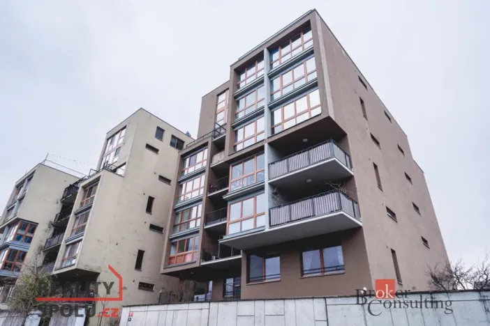 Prodej bytu 3+kk, Praha - Holešovice, Varhulíkové, 78 m2