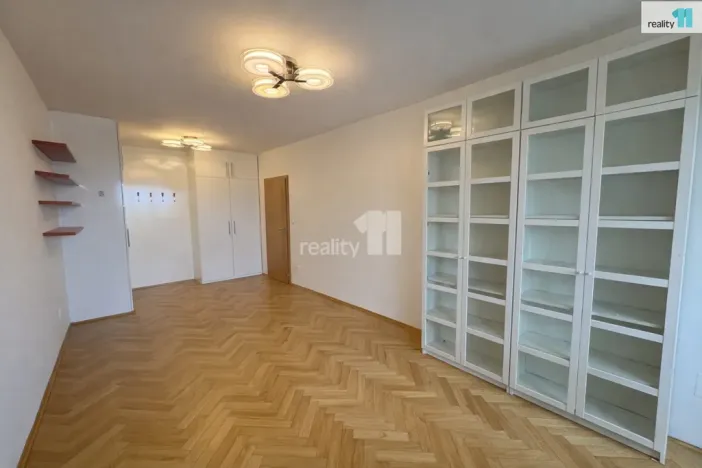 Pronájem bytu 3+kk, Praha - Strašnice, Starostrašnická, 85 m2