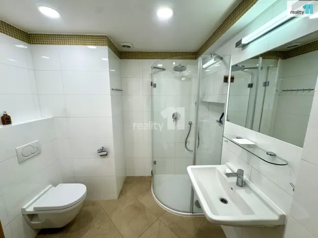 Pronájem bytu 3+kk, Praha - Strašnice, Starostrašnická, 85 m2