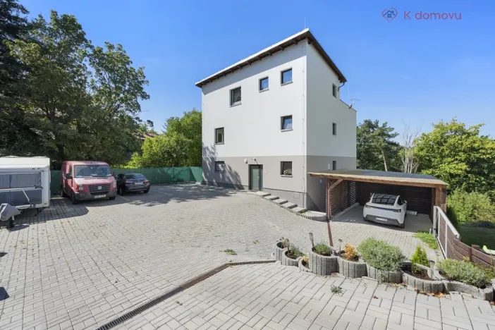 Prodej bytu 3+kk, Praha - Zbraslav, Na Baních, 78 m2