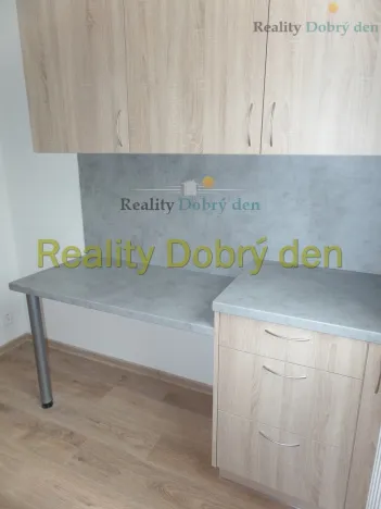 Pronájem bytu 2+1, Opava, Nákladní, 44 m2