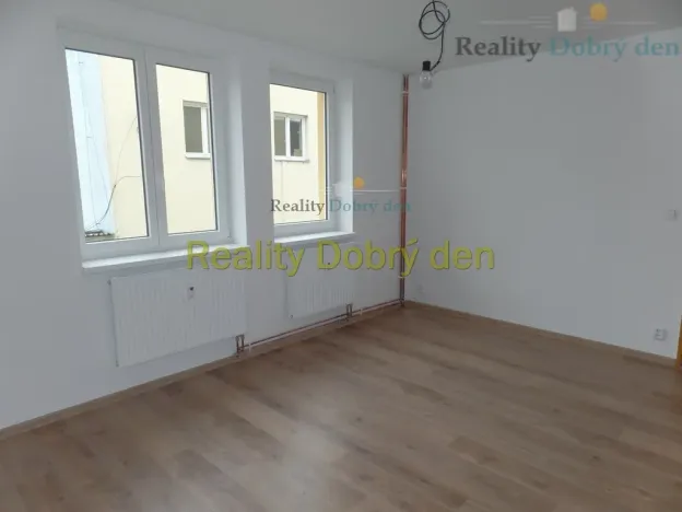 Pronájem bytu 2+1, Opava, Nákladní, 44 m2