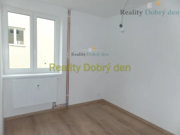 Pronájem bytu 2+1, Opava, Nákladní, 44 m2