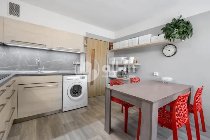 Prodej rodinného domu, Kozlany, 191 m2