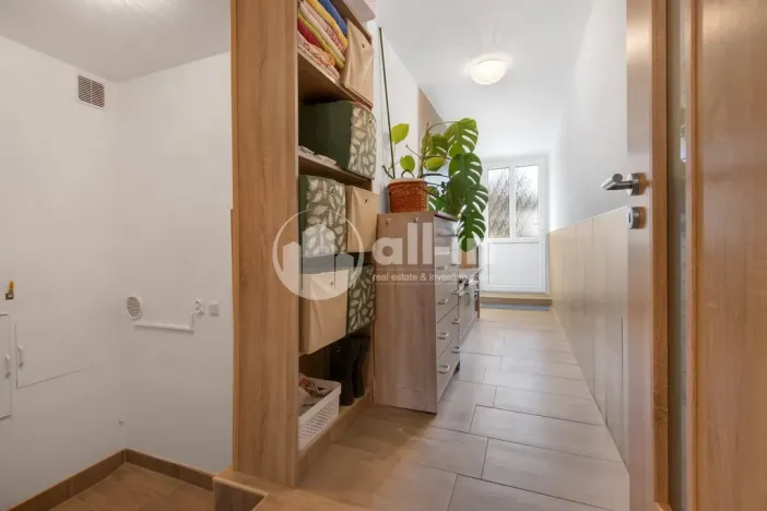 Prodej rodinného domu, Kozlany, 191 m2