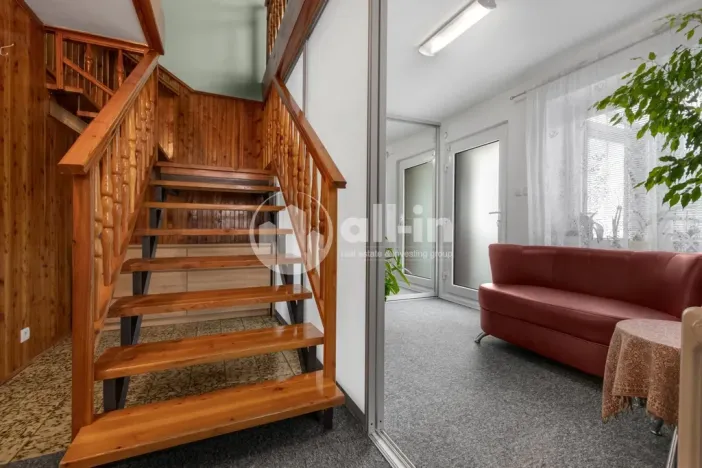 Prodej rodinného domu, Kozlany, 191 m2