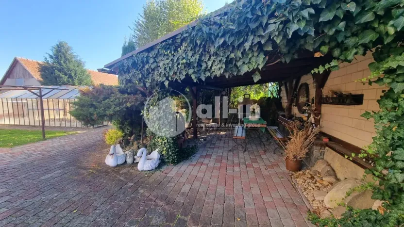 Prodej rodinného domu, Kozlany, 191 m2