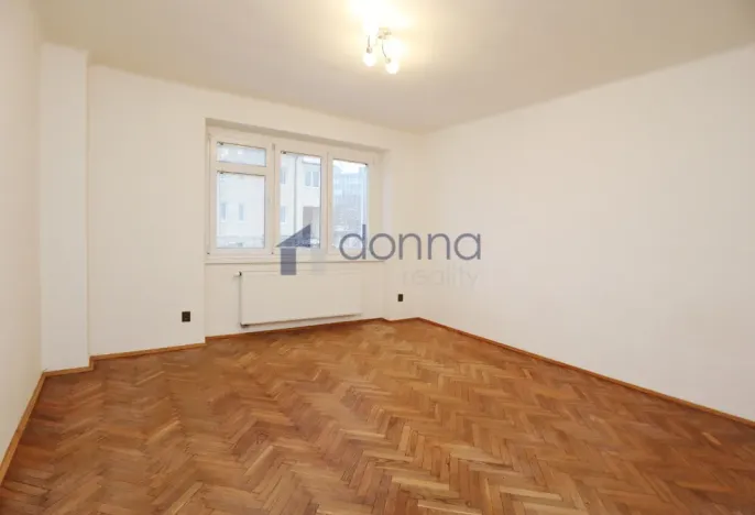 Pronájem bytu 2+1, Praha, Na Farkáně III, 70 m2