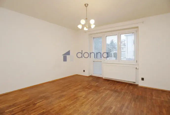 Pronájem bytu 2+1, Praha, Na Farkáně III, 70 m2