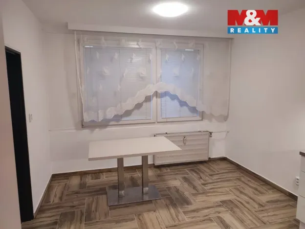 Pronájem bytu 1+1, Milevsko, J. A. Komenského, 40 m2