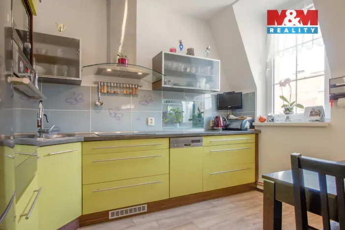 Prodej bytu 3+1, Liberec - Liberec VII-Horní Růžodol, Tylova, 74 m2