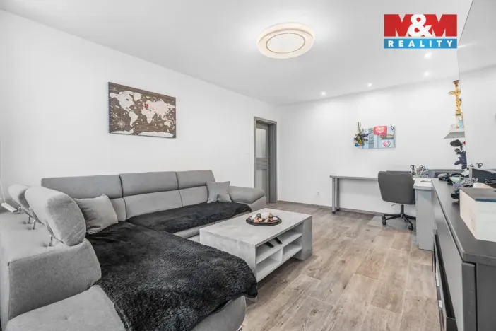 Prodej bytu 2+1, Ústí nad Labem - Ústí nad Labem-centrum, Mošnova, 61 m2