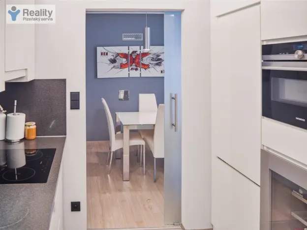 Prodej rodinného domu, Praha - Bohnice, Sopotská, 188 m2