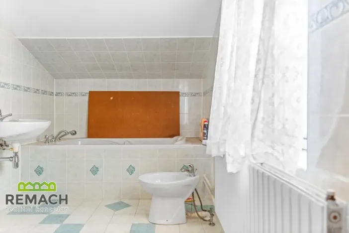 Prodej rodinného domu, Bezděkov nad Metují, 280 m2