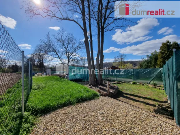 Prodej zahrady, Veltrusy, V Cihelnách, 135 m2