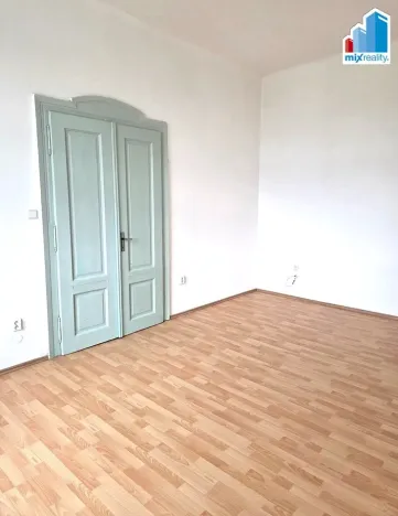 Pronájem bytu 2+kk, Plzeň - Jižní Předměstí, Hálkova, 50 m2