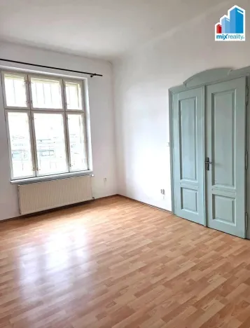 Pronájem bytu 2+kk, Plzeň - Jižní Předměstí, Hálkova, 58 m2