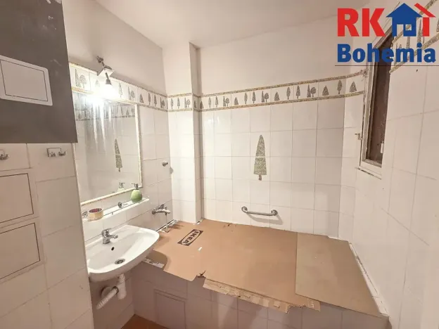Pronájem bytu 3+kk, Praha - Holešovice, Poupětova, 60 m2