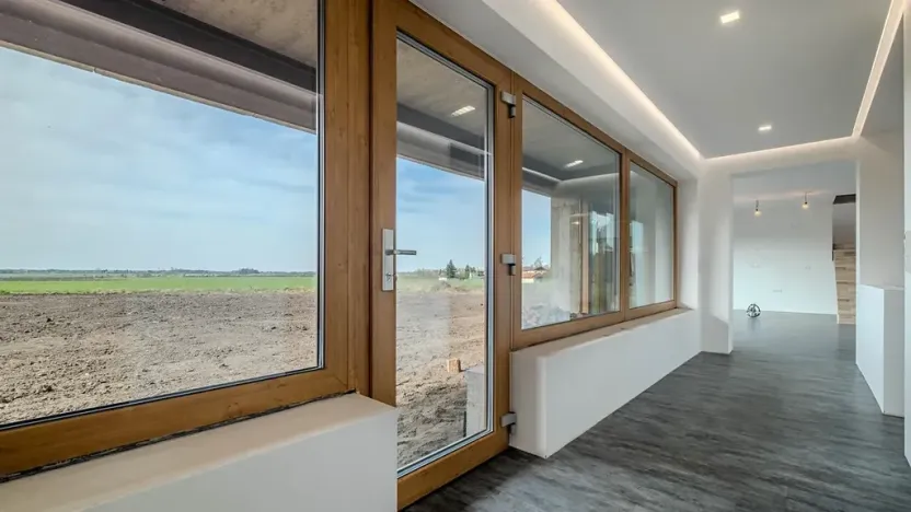 Prodej vily, Cerhenice, 326 m2