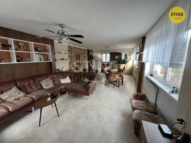 Prodej rodinného domu, Zlátenka, 241 m2