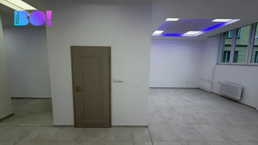 Pronájem obchodního prostoru, Český Těšín, náměstí ČSA, 70 m2