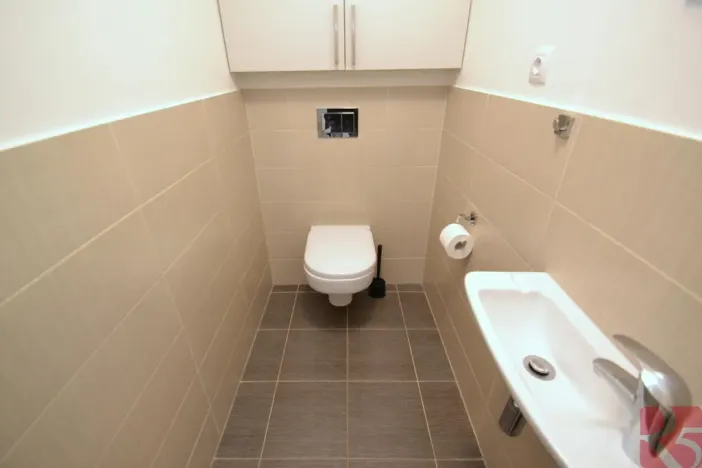 Pronájem bytu 2+kk, Praha - Letňany, Frýdecká, 54 m2