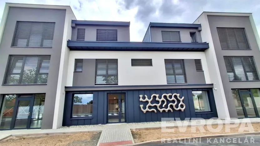 Pronájem bytu 2+kk, Vysoký Újezd, 69 m2