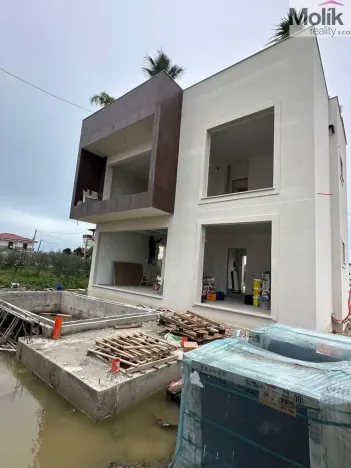 Prodej vily, Spille, 247 m2