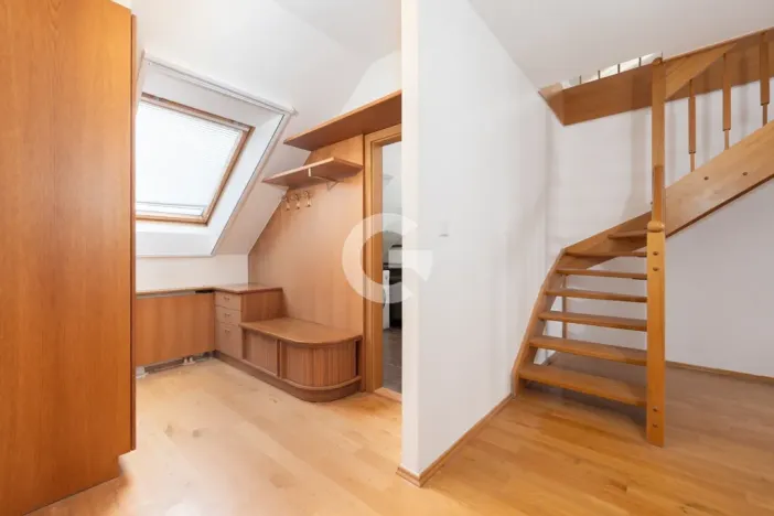 Prodej bytu 4+kk, Zlín - Mladcová, U Hřiště, 125 m2