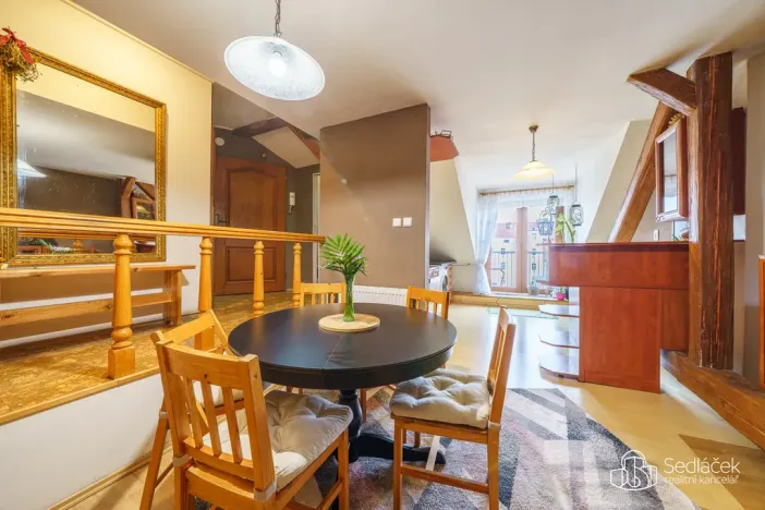 Prodej bytu 3+1, Plzeň - Jižní Předměstí, Antonína Uxy, 105 m2