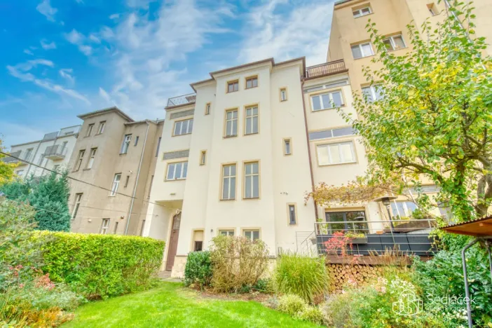 Prodej bytu 3+1, Plzeň - Jižní Předměstí, Antonína Uxy, 105 m2