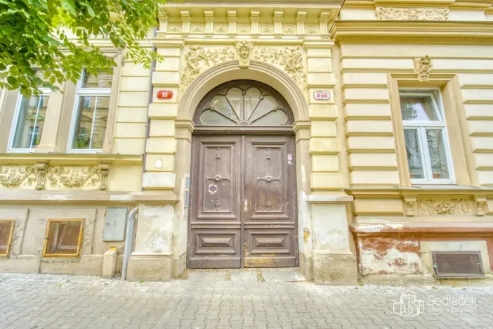 Prodej bytu 3+1, Plzeň - Jižní Předměstí, Antonína Uxy, 105 m2