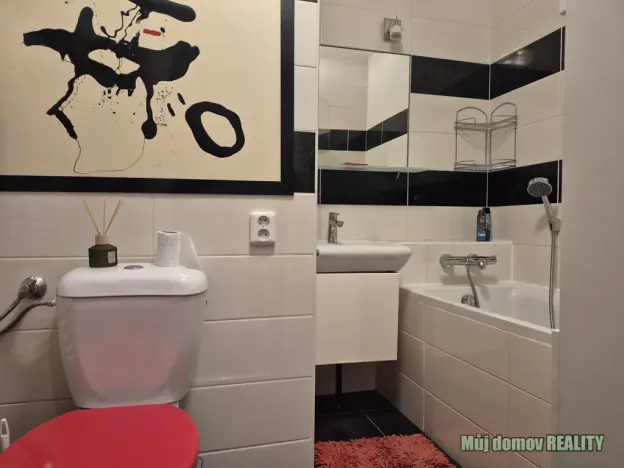 Pronájem bytu 2+kk, Praha - Háje, Mendelova, 42 m2