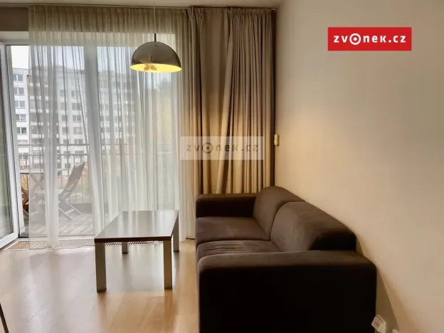 Pronájem bytu 2+kk, Zlín, Pod Křiby, 38 m2