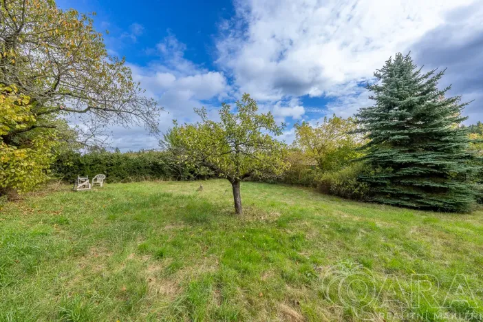 Prodej pozemku pro bydlení, Chrást, Vilová, 2055 m2