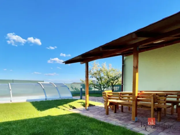 Prodej rodinného domu, Hrabětice, Pohraniční, 170 m2