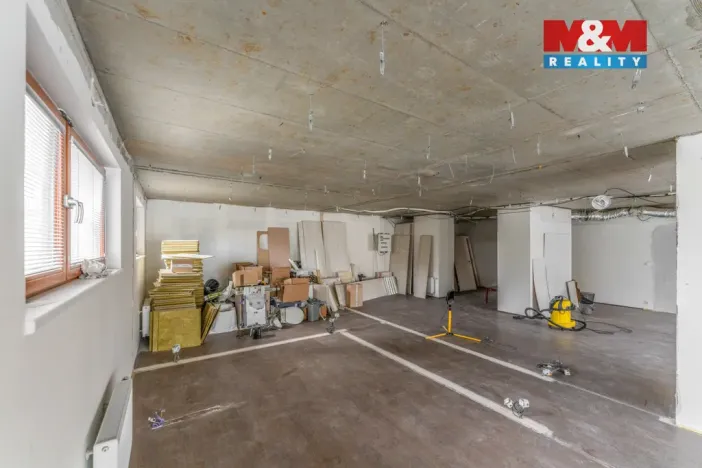 Pronájem obchodního prostoru, Praha - Břevnov, Bělohorská, 168 m2