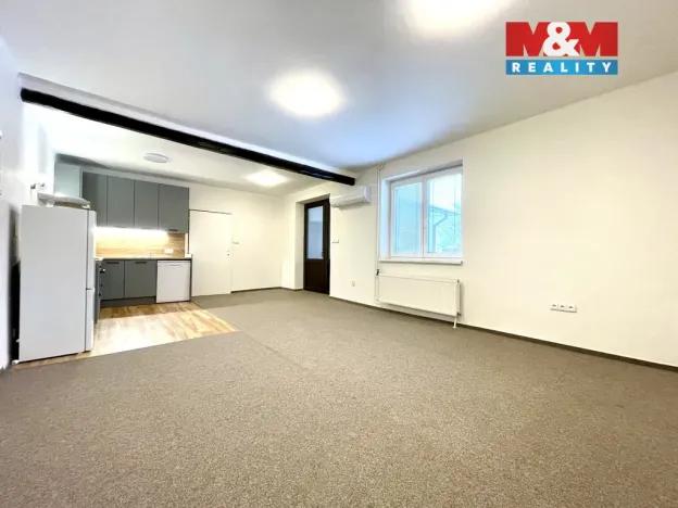 Pronájem bytu 2+kk, Uhlířské Janovice - Mitrov, 60 m2