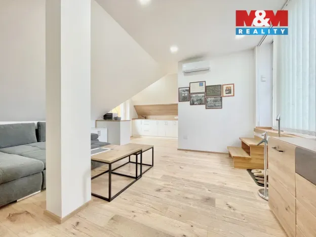 Prodej vinného sklepa, Perná, 31 m2