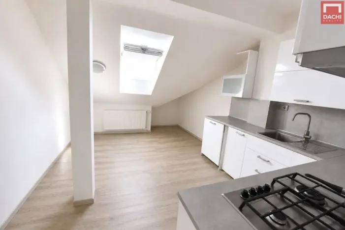 Prodej bytu 2+1, Olomouc, Na hrázi, 68 m2