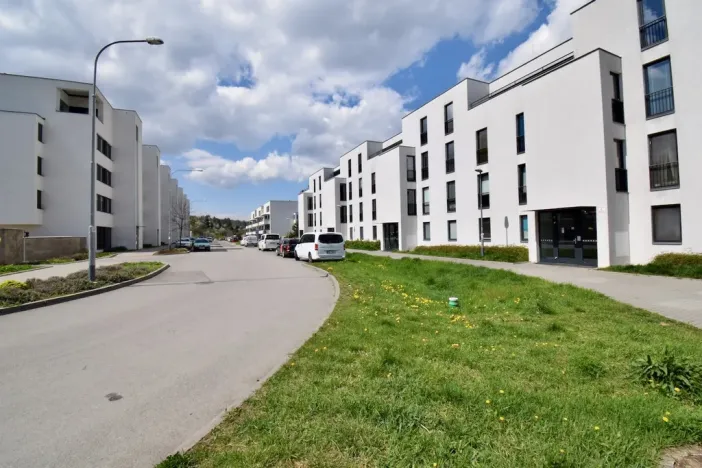 Pronájem bytu 1+kk, Brno - Bystrc, Markůvky, 30 m2
