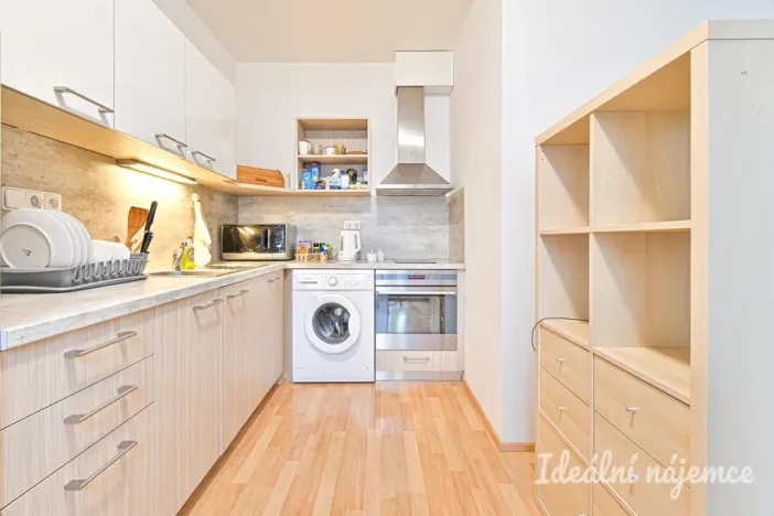 Pronájem bytu 1+kk, Brno - Bystrc, Markůvky, 30 m2