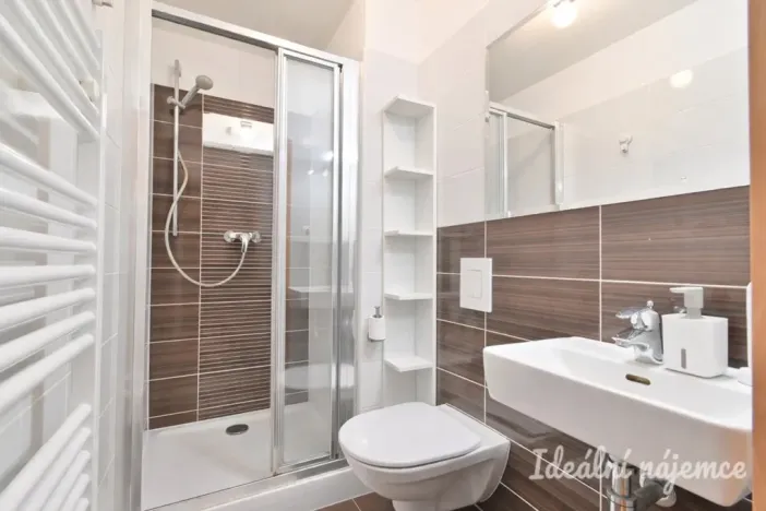 Pronájem bytu 1+kk, Brno - Bystrc, Markůvky, 30 m2