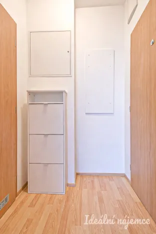 Pronájem bytu 1+kk, Brno - Bystrc, Markůvky, 30 m2